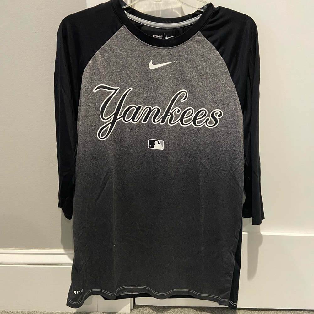 NYY Nike 3/4 Sleeve